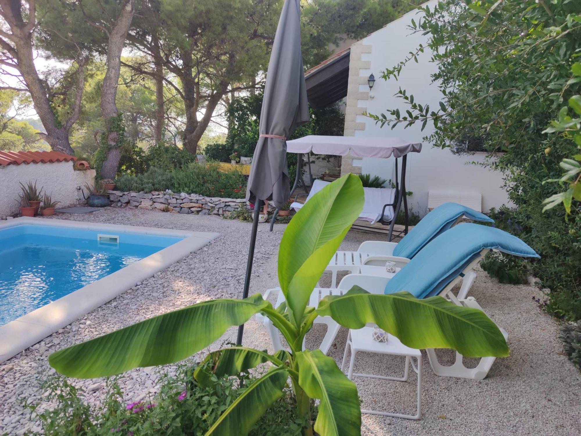 Vacation House Milka Milna  Ngoại thất bức ảnh